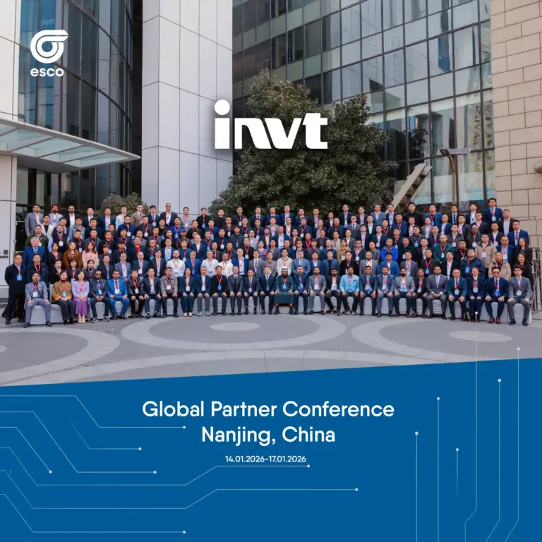 Gruppenfoto aller eingeladenen internationalen Partner bei der INVT Global Partner Conference 2025 in Nanjing